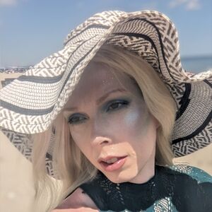 Quagga Green Label Straw Hat Sun Beach Black White Gray Geometric Pattern Resort